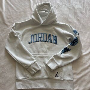 Jordan youth Hoodie in White with Blue Details